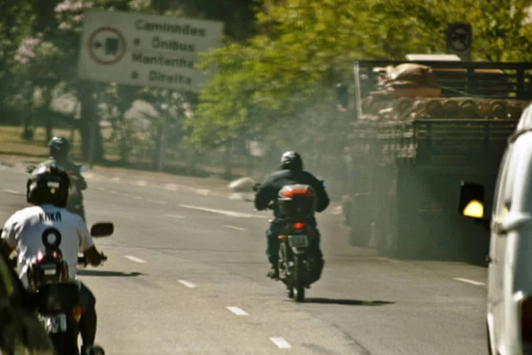 Motocicletas no trânsito (Marcelo Camargo/Agência Brasil)