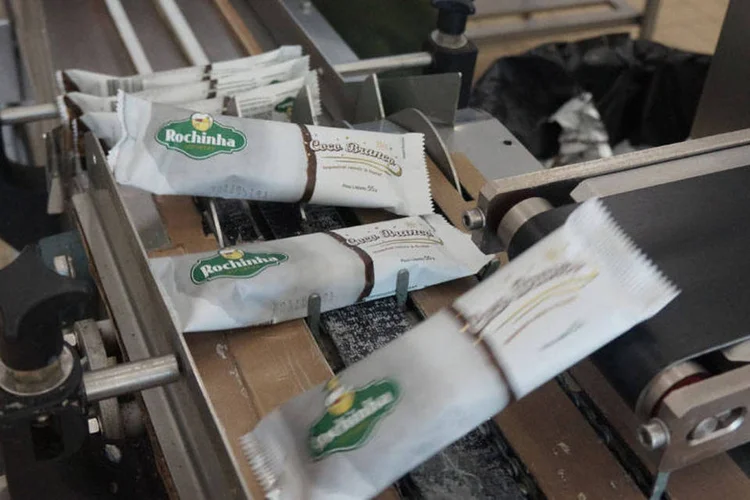
	Rochinha: novos donos promentem manter as receitas e querem ter 1.500 pontos de venda at&eacute; o ano que vem
