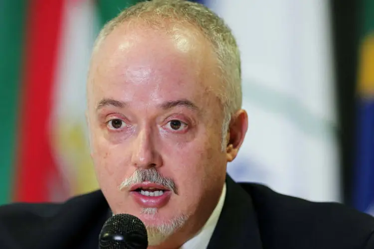 Carlos Lima: "uma pergunta: Quantas malas de dinheiro são suficientes para o novo Diretor-Geral da Polícia Federal?" (Heuler Andrey/Reuters)