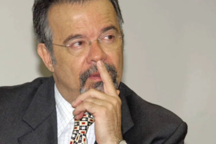 Ministro Raul Jungmann: militares não terão contato com os presos, que deverão ser retirados das celas e demais dependências durante inspeções (ABr/Arquivo)