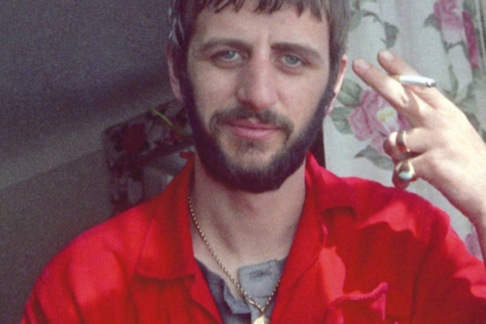 Ringo Starr encontra diversas fotos esquecidas dos Beatles