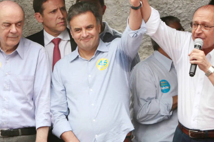 
	A&eacute;cio e Alckmin: &quot;H&aacute; v&aacute;rios nomes qualificados no PSDB. Disputas internas, debates internos, s&atilde;o saud&aacute;veis&quot;
 (Orlando Brito/Coligação Muda Brasil)