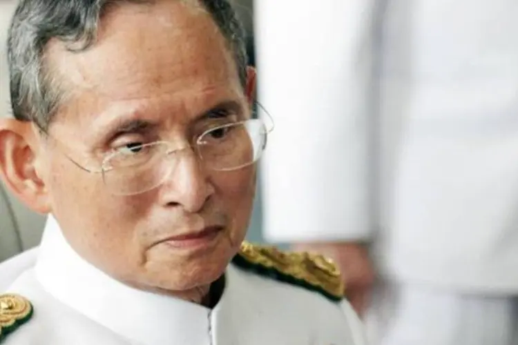 
	Bhumibol Adulyadej: monarca estava no trono h&aacute; 7 d&eacute;cadas
 (Getty Images)