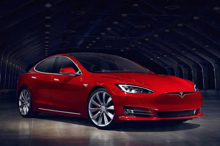 Tesla Model S: As primeiras 4 unidades que foram trazidas ao país já foram vendidas (Tesla/Divulgação)