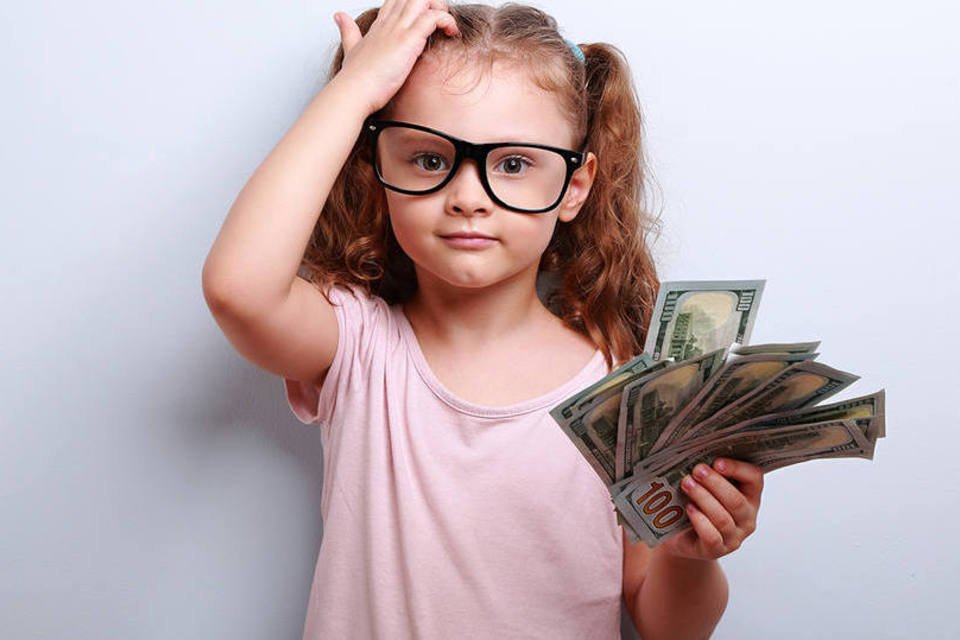 Crianças e o dinheiro: app GuiaBolso consulta os pequenos e estimula educação financeira (Money/Thinkstock)