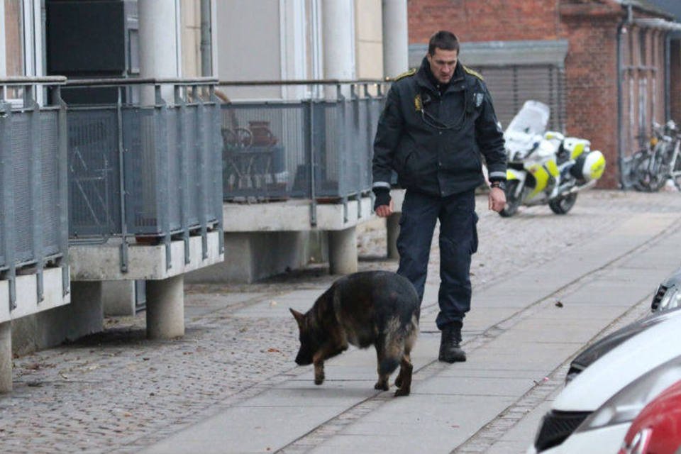 Polícia dinamarquesa reabre aeroportos evacuados por ameaças