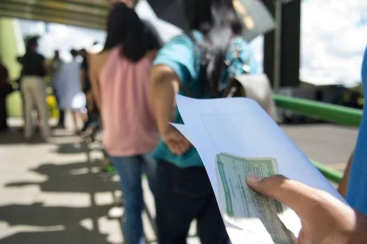 Título de eleitor: a partir de hoje (2), eleitores não podem ser presos (Marcelo Camargo/Agência Brasil)