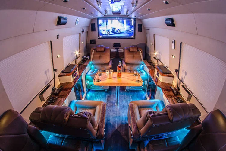 
	Eventos: uma das frentes da empresa &eacute; a cria&ccedil;&atilde;o de camarins m&oacute;veis
 (Divulgação/TruckVan)