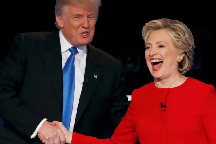 
	Trump e Hillary: &quot;Posso bater mais forte nela de algumas maneiras&quot;, disse Trump
 (Mike Segar / Reuters)