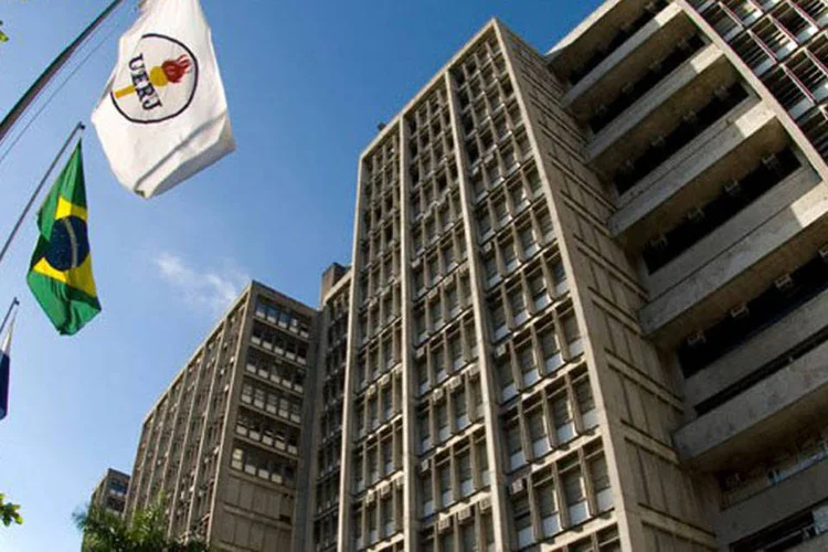 Uerj: ontem (10), a Uerj retomou as aulas após três meses de paralisação, devido a problemas causados pela crise financeira no estado do Rio (Divulgação/Facebook/UERJ/Divulgação)