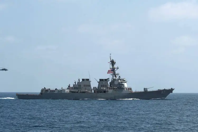 
	USS Manson: &quot;os alvos dos ataques eram radares que participaram do recente lan&ccedil;amento de m&iacute;sseis que amea&ccedil;ou o USS Mason&quot;, informou Pent&aacute;gono
 (Marinha dos Estados Unidos/Reuters)