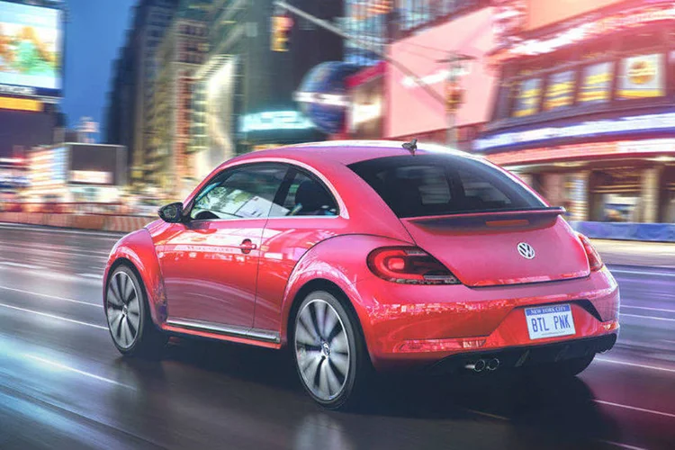 Novo #PinkBeetle, da Volkswagen: primeiro carro com uma hashtag no nome (Divulgação/Volkswagen)