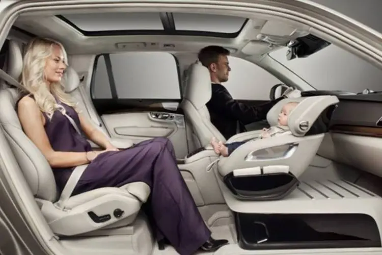 XC90, da Volvo: projeto propõe que bebê seja transportado na frente
 (Divulgação/Volvo)