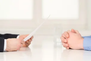 Imagem referente à matéria: 'Jamais saia de uma entrevista de emprego sem fazer esta pergunta número 1', diz especialista
