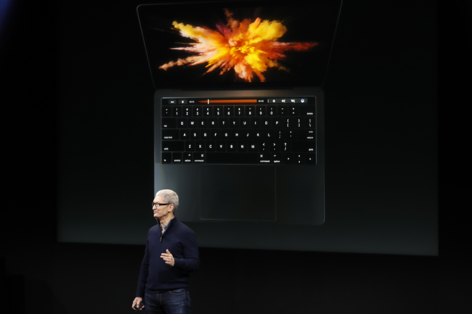 Apple mata tecnologia de 45 anos em novo MacBook Pro