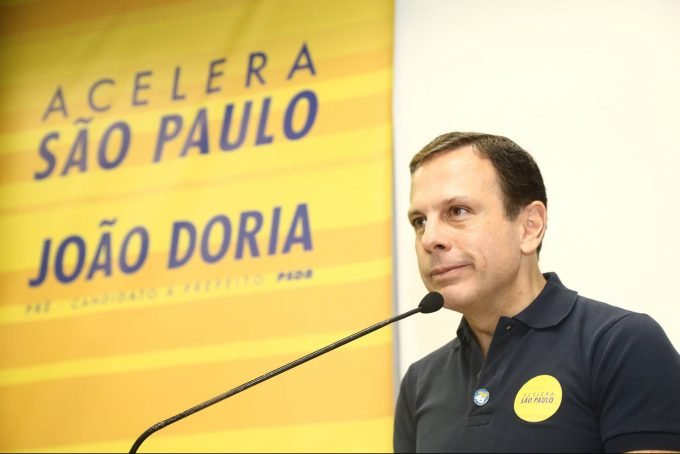 Doria: o total de mulheres ocupando cargos de chefes das subprefeituras caiu de 4 para 3 (Facebook/João Doria/Reprodução)