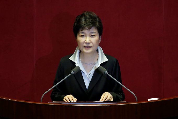 Coreia do Sul emite mandados de prisão para dois ex-assessores