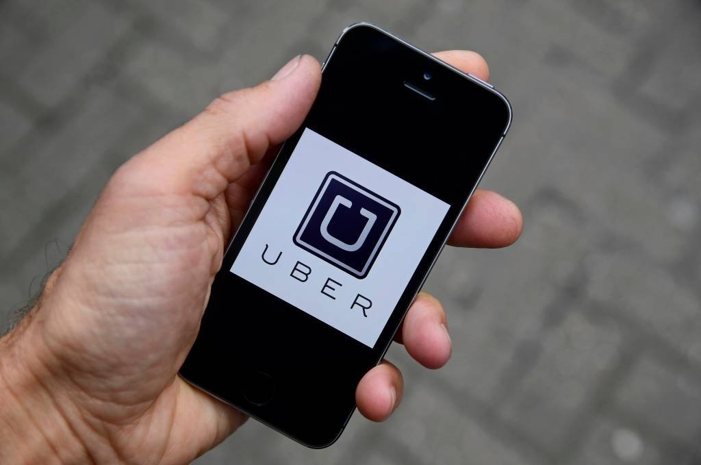 Uber: para ter desconto, clientes terão que usar Ourocard para pagar a corrida (Toby Melville/Reuters)