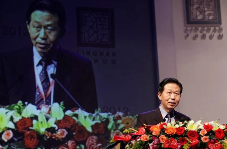 Xiao Jie: "tornar a política fiscal mais proativa e efetiva, continuar com as políticas para reduzir os impostos, expandir apropriadamente os gastos fiscais, sustentar a economia para operar dentro de uma faixa razoável"