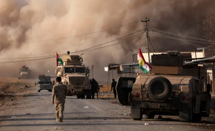 Iraque: "estamos nos preparando para lançar uma grande operação para libertar o resto de Mosul", disse um comandante do exército (Azad Lashkari/Reuters)