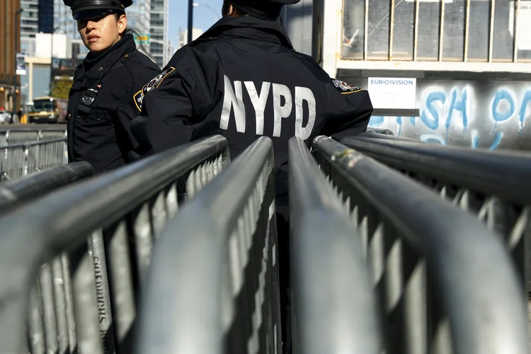 Polícia de Nova York mantém alerta após ataque em Las Vegas (Lucas Jackson/Reuters)