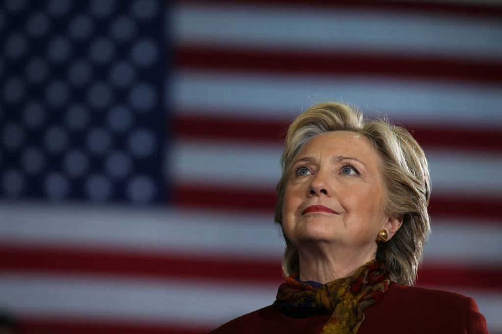 Hillary vence em Guam, 1ª região a divulgar resultado eleitoral