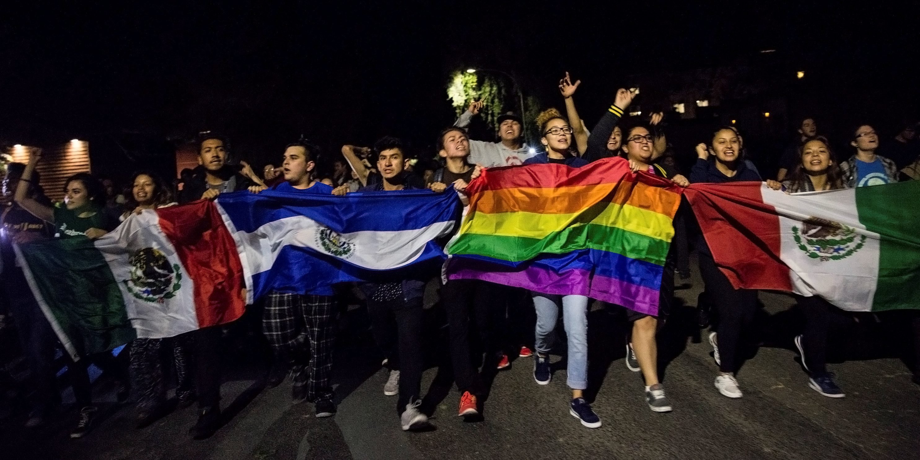 Vitória de Trump gera protestos na Califórnia e em Oregon