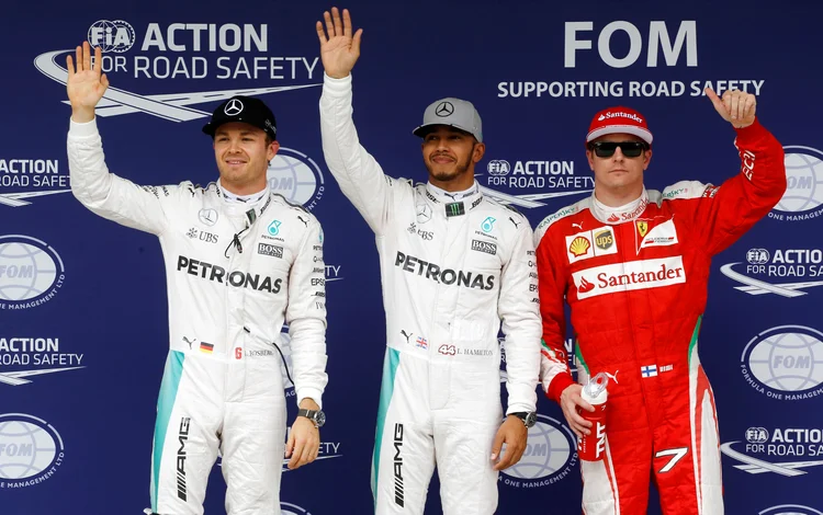 Lewis Hamilton (esquerda): "Quero tentar ultrapassar Lewis antes da curva 1" (Nacho Doce/Thinkstock)