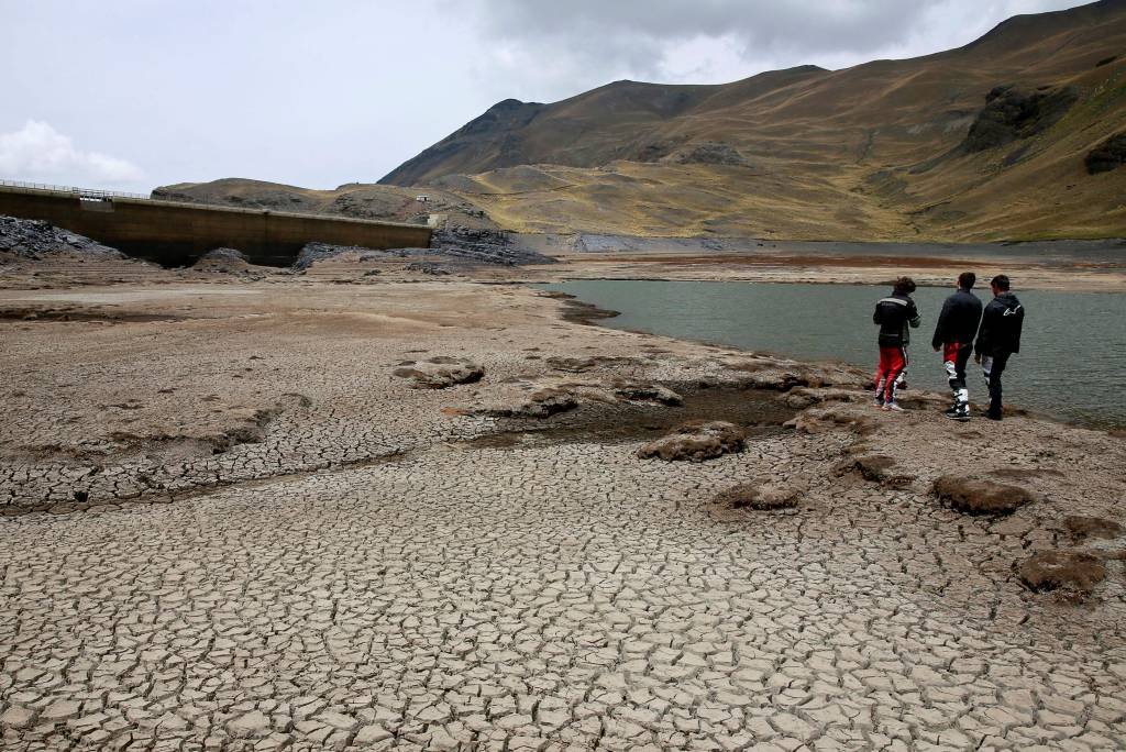 Bolívia decreta emergência nacional por escassez de água