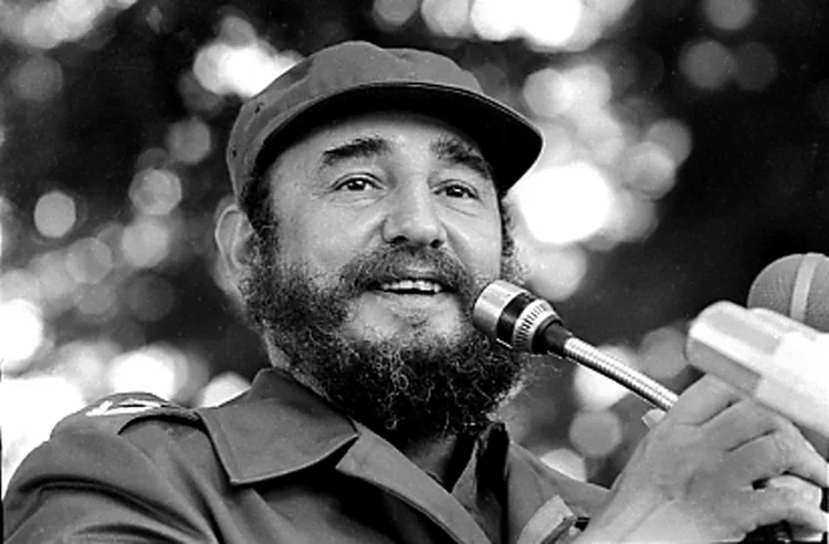 Fidel Castro: era suposto desejo expresso do próprio líder revolucionário de evitar culto à personalidade (Reuters)