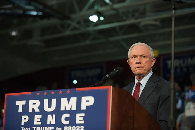 Jeff Sessions: em documento, político alterou testemunho que deu ao Senado sob juramento (Getty Images/Getty Images)