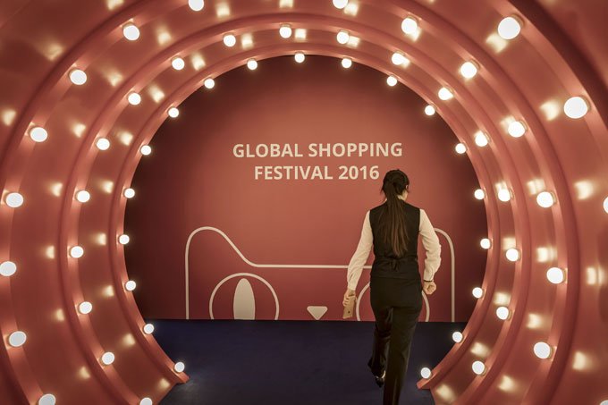 Alibaba transforma consumidores ricos em esquadrão de marketing
