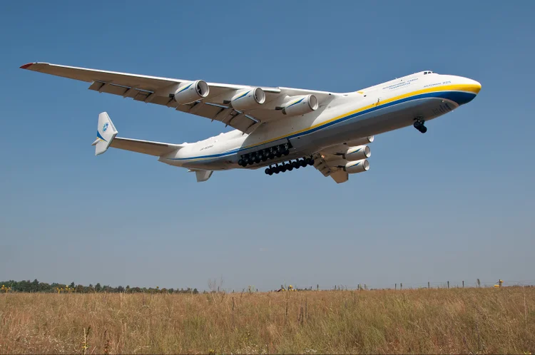 Imagem do Antonov 225, o maior avião do mundo, destruído durante o ataque à Ucrânia (Vasiliy Koba/Wikimedia Commons/Wikimedia Commons)