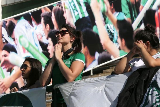 Chapecoense promete respeitar decisão das famílias sobre velório