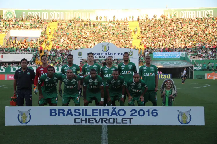 Time do Chapecoense no Campeonato Brasileiro 2016 (Facebook Associação Chapecoense de Futebol/Reprodução)