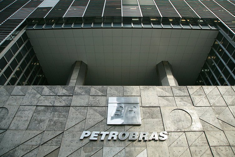 Governo pode devolver R$ 20 bilhões à Petrobras
