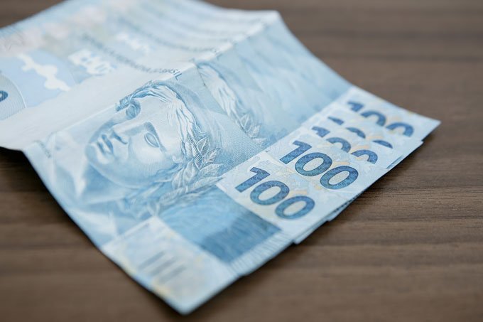 Dinheiro: alvos são denunciados por um rombo de R$ 21 milhões (Foto/Thinkstock)