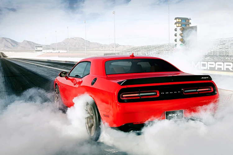 Challenger SRT Hellcat, da Dodge, é um dos modelos que estará no Salão de SP