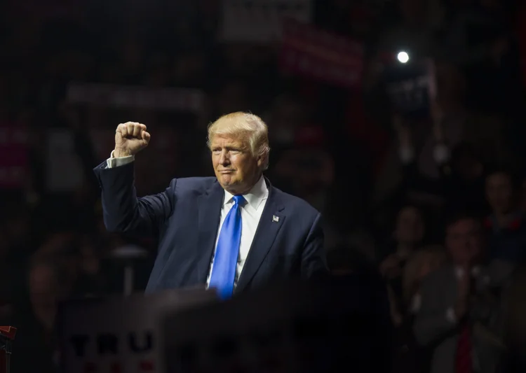 Donald Trump assegurou os votos necessários no Colégio Eleitoral e se consagra presidente (Scott Eisen/Getty Images)