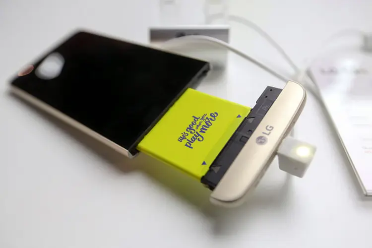 LG G5: smartphone da LG usa Quick Charge 3.0 (Chris Ratcliffe/Bloomberg)