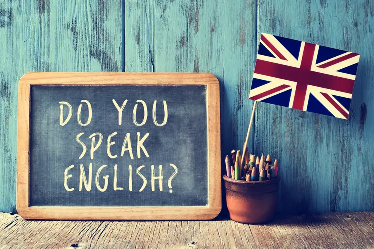 Inglês: fala é uma das quatro competências para dominar um novo idioma (nito100/Thinkstock)