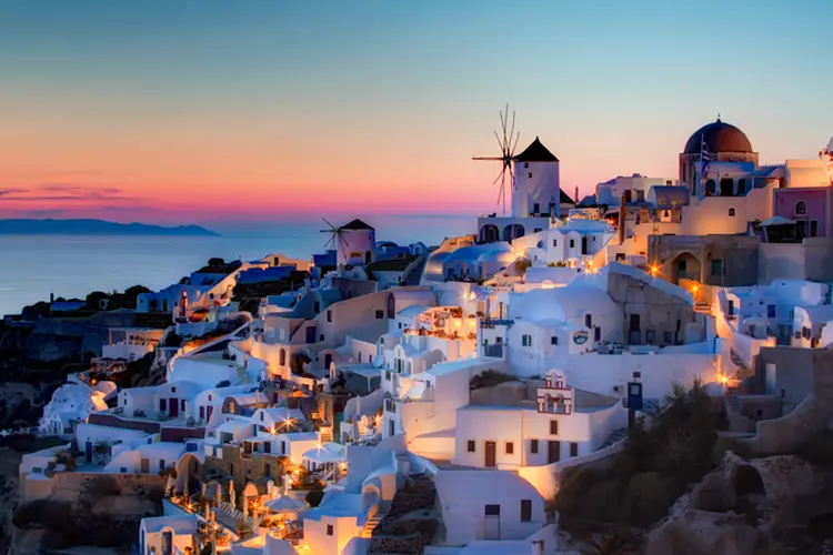 Grécia: região mediterrânea é destaque no aumento do turismo europeu em 2017 (Pedro Szekely/Wikimedia Commons)