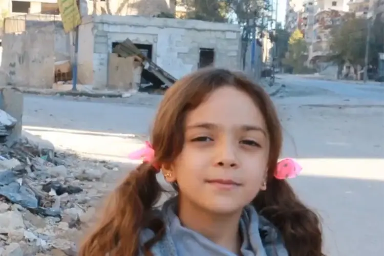 Bana Alabed: garota síria pediu que Trump tome alguma providência em relação às crianças que estão morrendo no conflito (Twitter Bana Alabed/Reprodução)