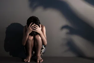 Brasil teve um estupro a cada 6 minutos em 2023, aponta Anuário