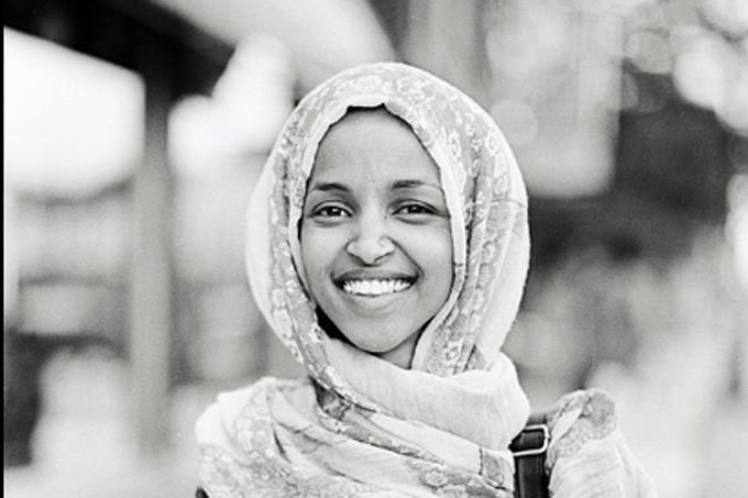 Ex-refugiada de origem somali é eleita deputada estadual nos EUA