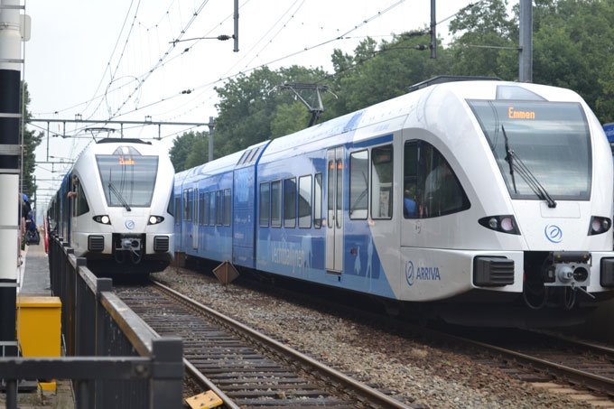 Trem descarrila e deixa vários feridos na Holanda