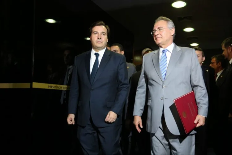 Rodrigo Maia e Renan Calheiros: parlamentares teriam recebido pagamentos da Odebrecht para atuar em legislações a favor da empresa (Fabio Rodrigues Pozzebom/Agência Brasil)