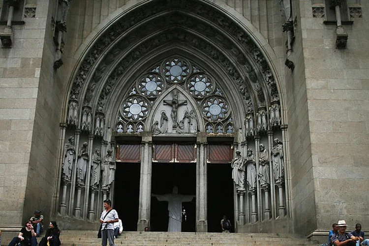 Catedral da Sé: durante o período do funeral, serão feitas missas a cada duas horas (Mario Tama/Getty Images)