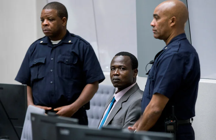 Dominic Ongwen: justiça deve determinar se o acusado é mais vítima que carrasco (Peter Dejong/Pool/Reuters)