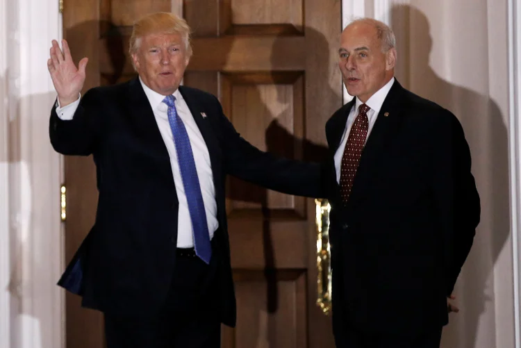 Trump e John Kelly: ele deverá garantir o controle das fronteiras externas dos Estados Unidos (Mike Segar/File Photo/Reuters)